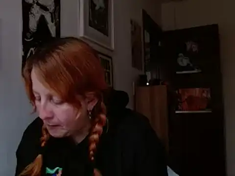 Snapshot of ViioletaMora chatting on 03/26/26, 07:30 ViioletaMora online show from 03/26/26, 07:30