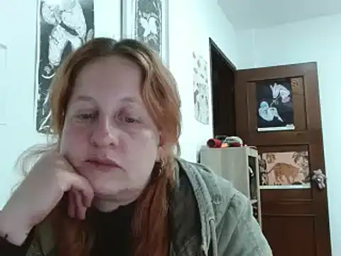 Snapshot of ViioletaMora chatting on 04/08/26, 02:33 ViioletaMora online show from 04/08/26, 02:33