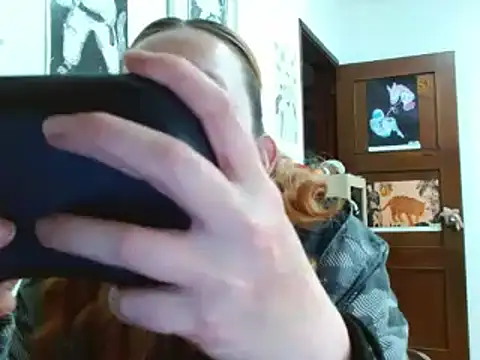 Snapshot of ViioletaMora chatting on 04/10/26, 03:45 ViioletaMora online show from 04/10/26, 03:45