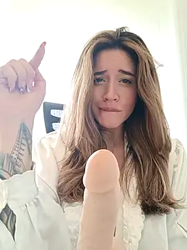 maliciaworld online show from 03/14/25, 08:17