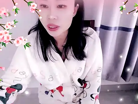 xiaoxuer online show from 12/10/24, 04:34