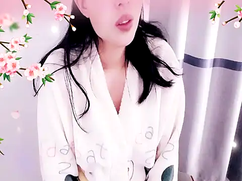 xiaoxuer online show from 01/13/25, 03:45