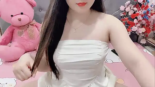 Funikio online show from 11/25/25, 02:17