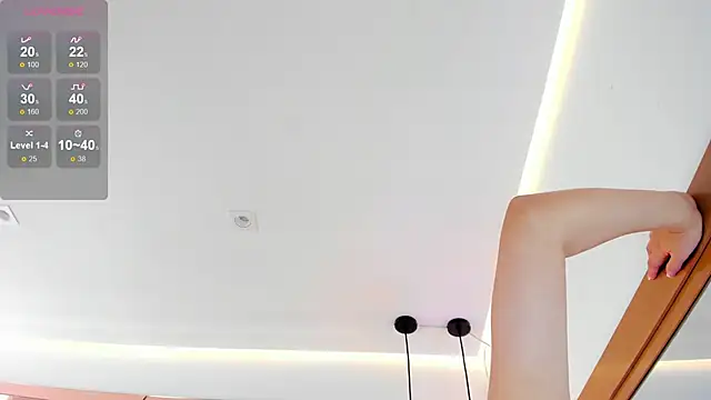 Snapshot of Salomethompson- chatting on 02/20/25, 07:08 Salomethompson- online show from 02/20/25, 07:08