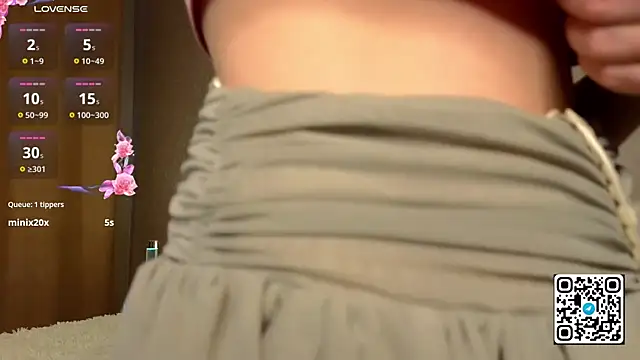 oliviabr0wn0 online show from 03/15/25, 02:03