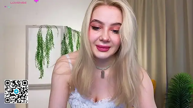 oliviabr0wn0 online show from 02/16/26, 02:18