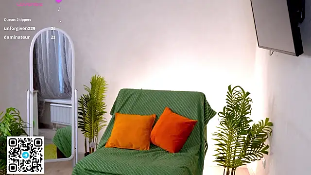 oliviabr0wn0 online show from 03/11/26, 02:17