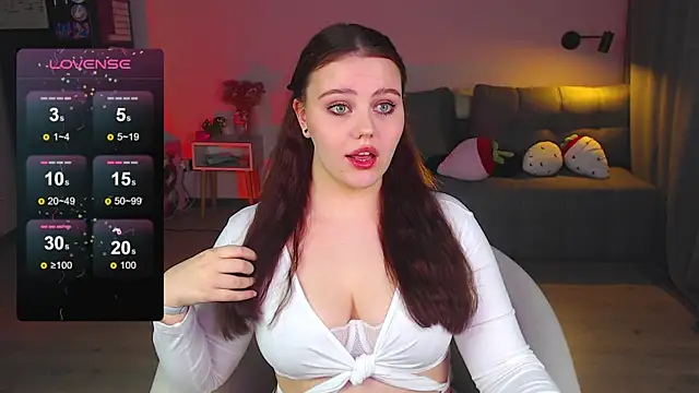 Snapshot of sensual_me chatting on 01/25/25, 04:57 sensual me online show from 01/25/25, 04:57