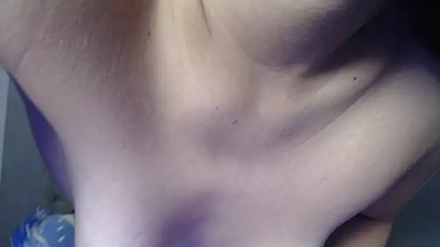 Melody phillips2 online show from 11/18/25, 11:03