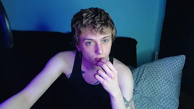 axxxturel online show from 02/22/25, 03:01