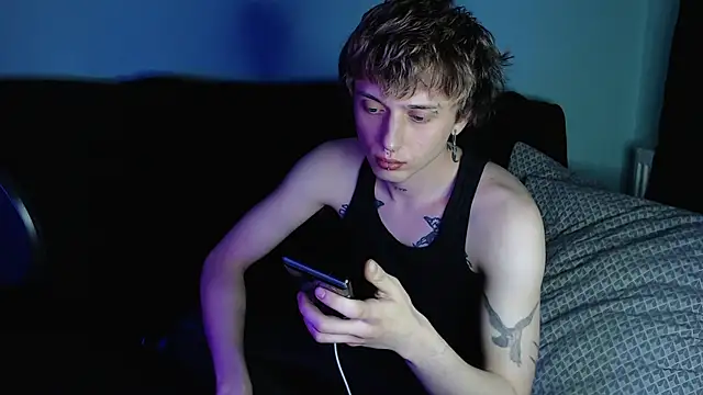 axxxturel online show from 03/19/25, 08:22