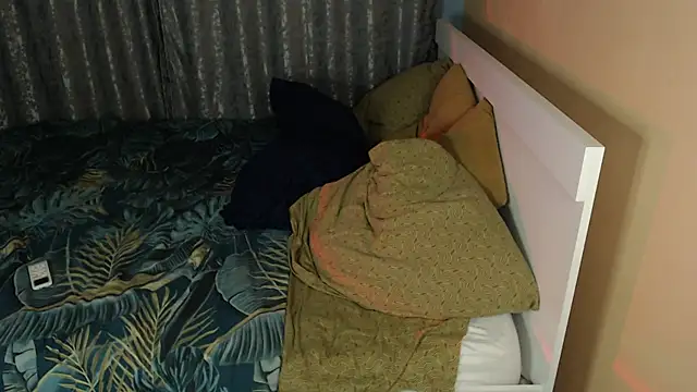 axxxturel online show from 09/22/25, 10:45