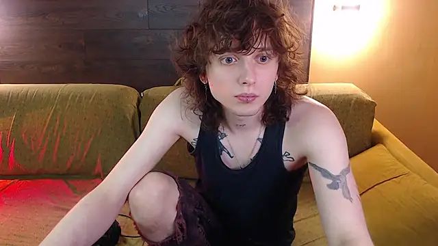 Snapshot of axxxturel chatting on 03/09/26, 02:48 axxxturel online show from 03/09/26, 02:48