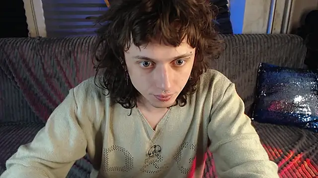 Snapshot of axxxturel chatting on 04/22/26, 03:57 axxxturel online show from 04/22/26, 03:57