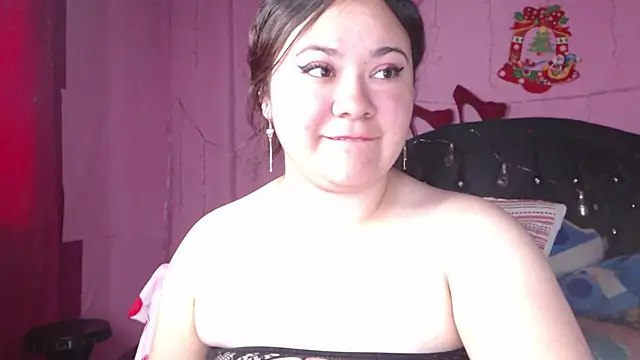 Snapshot of NikkiRous_ chatting on 02/13/25, 04:07 NikkiRous  online show from 02/13/25, 04:07