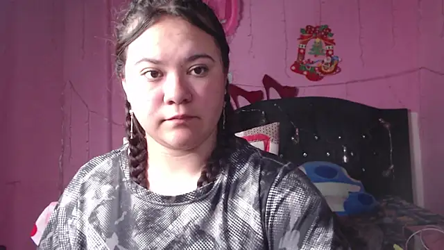 Snapshot of NikkiRous_ chatting on 02/17/25, 12:48 NikkiRous  online show from 02/17/25, 12:48