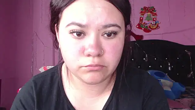 Snapshot of NikkiRous_ chatting on 03/18/25, 04:37 NikkiRous  online show from 03/18/25, 04:37