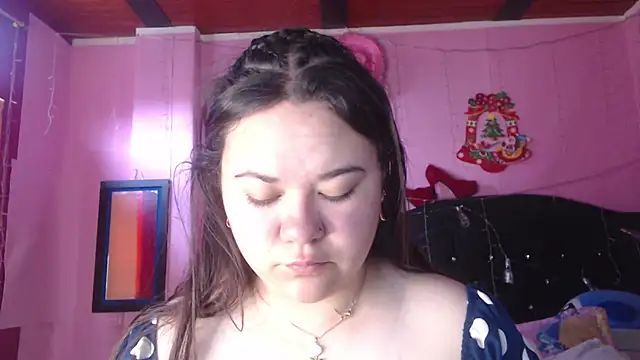 Snapshot of NikkiRous_ chatting on 09/11/25, 12:38 NikkiRous  online show from 09/11/25, 12:38