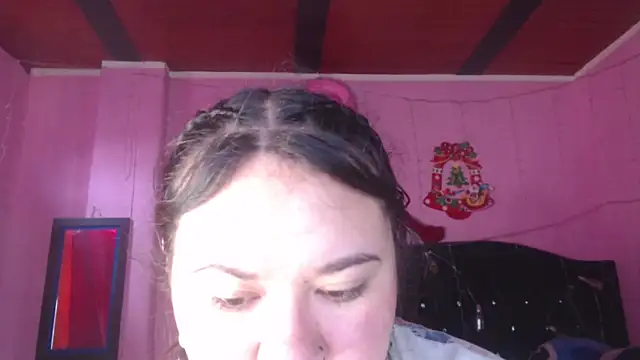 Snapshot of NikkiRous_ chatting on 09/19/25, 12:39 NikkiRous  online show from 09/19/25, 12:39