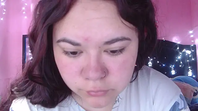 NikkiRous  online show from 11/15/25, 01:07