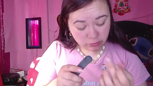 NikkiRous  online show from 11/24/25, 01:00