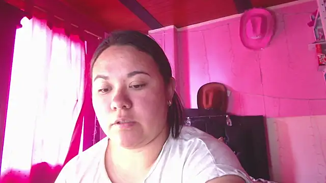 NikkiRous  online show from 03/31/26, 07:25