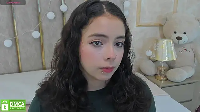 Snapshot of Cheerrysweett chatting on 01/04/25, 12:59 Cheerrysweett online show from 01/04/25, 12:59