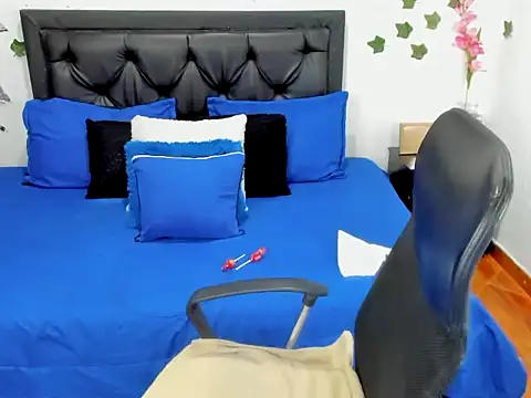 Violeta stilll online show from 10/06/25, 06:38