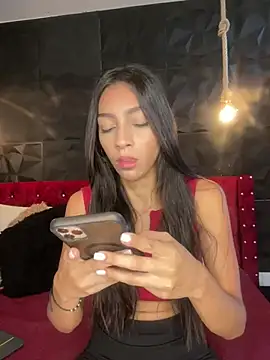 Ema azel online show from 12/10/24, 01:11