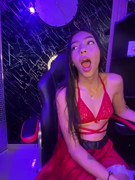 Ema azel online show from 12/13/24, 02:49