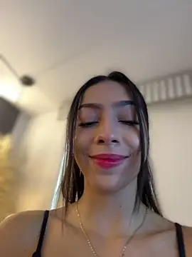 Snapshot of Ema_azel chatting on 04/15/26, 02:02 Ema azel online show from 04/15/26, 02:02