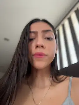 Snapshot of Ema_azel chatting on 04/19/26, 02:16 Ema azel online show from 04/19/26, 02:16