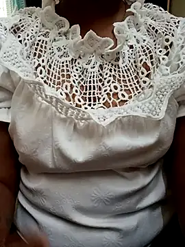 Im Cute online show from 03/15/25, 08:37