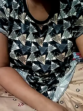 Im Cute online show from 10/12/25, 06:51