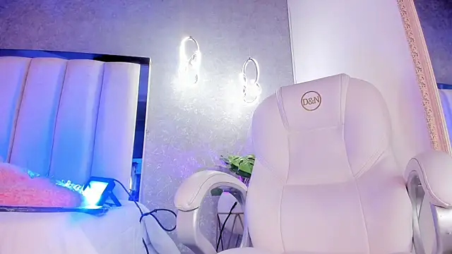 AilishBenson online show from 11/15/25, 05:20