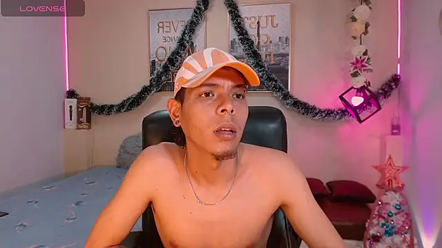 KokoAndRin online show from 12/13/24, 07:21