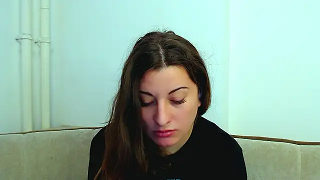 Snapshot of Helen_Adams_ chatting on 12/02/24, 08:09 Helen Adams online show from 12/02/24, 08:09