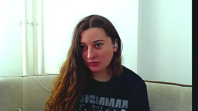 Snapshot of Helen_Adams_ chatting on 12/04/24, 08:34 Helen Adams online show from 12/04/24, 08:34