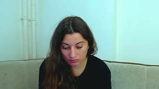 Snapshot of Helen_Adams_ chatting on 12/17/24, 10:44 Helen Adams online show from 12/17/24, 10:44