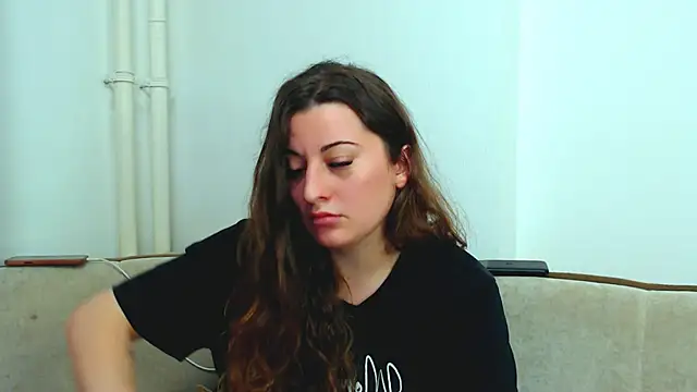 Snapshot of Helen_Adams_ chatting on 12/23/24, 01:45 Helen Adams online show from 12/23/24, 01:45