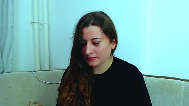 Snapshot of Helen_Adams_ chatting on 01/05/25, 01:36 Helen Adams online show from 01/05/25, 01:36