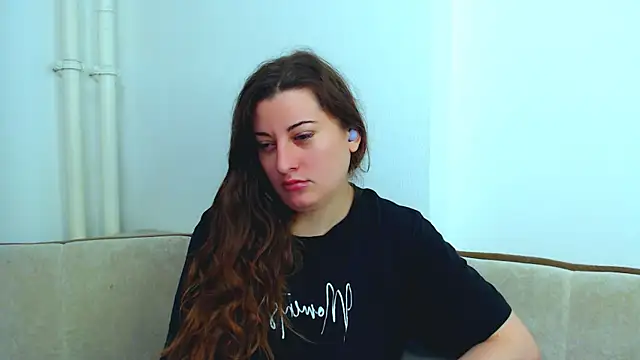 Snapshot of Helen_Adams_ chatting on 01/08/25, 04:34 Helen Adams online show from 01/08/25, 04:34