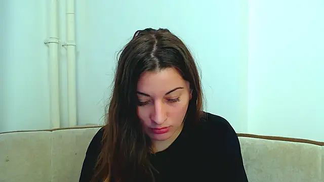 Snapshot of Helen_Adams_ chatting on 01/20/25, 01:21 Helen Adams online show from 01/20/25, 01:21