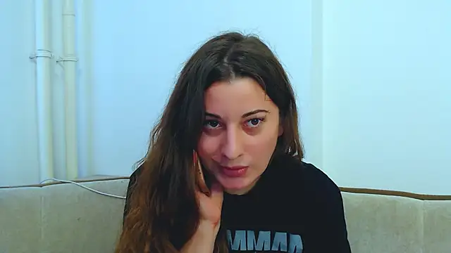 Snapshot of Helen_Adams_ chatting on 01/21/25, 11:46 Helen Adams online show from 01/21/25, 11:46