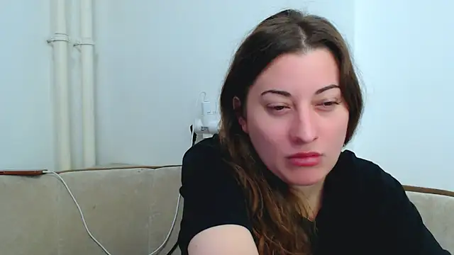 Snapshot of Helen_Adams_ chatting on 02/06/25, 05:25 Helen Adams online show from 02/06/25, 05:25