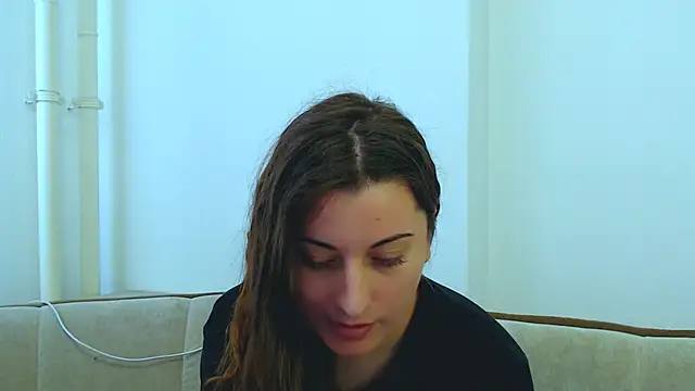 Snapshot of Helen_Adams_ chatting on 02/17/25, 09:35 Helen Adams online show from 02/17/25, 09:35