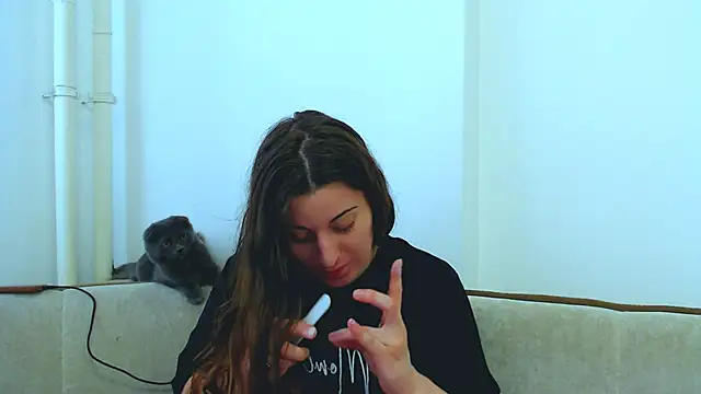 Snapshot of Helen_Adams_ chatting on 02/22/25, 09:56 Helen Adams online show from 02/22/25, 09:56