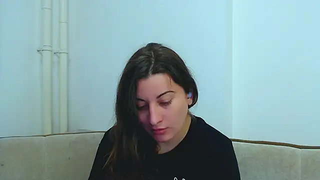 Snapshot of Helen_Adams_ chatting on 03/06/25, 06:41 Helen Adams online show from 03/06/25, 06:41