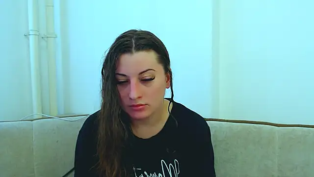 Snapshot of Helen_Adams_ chatting on 03/10/25, 12:48 Helen Adams online show from 03/10/25, 12:48