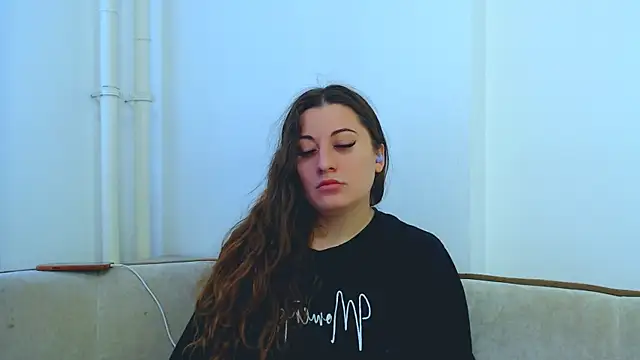 Snapshot of Helen_Adams_ chatting on 03/14/25, 07:37 Helen Adams online show from 03/14/25, 07:37